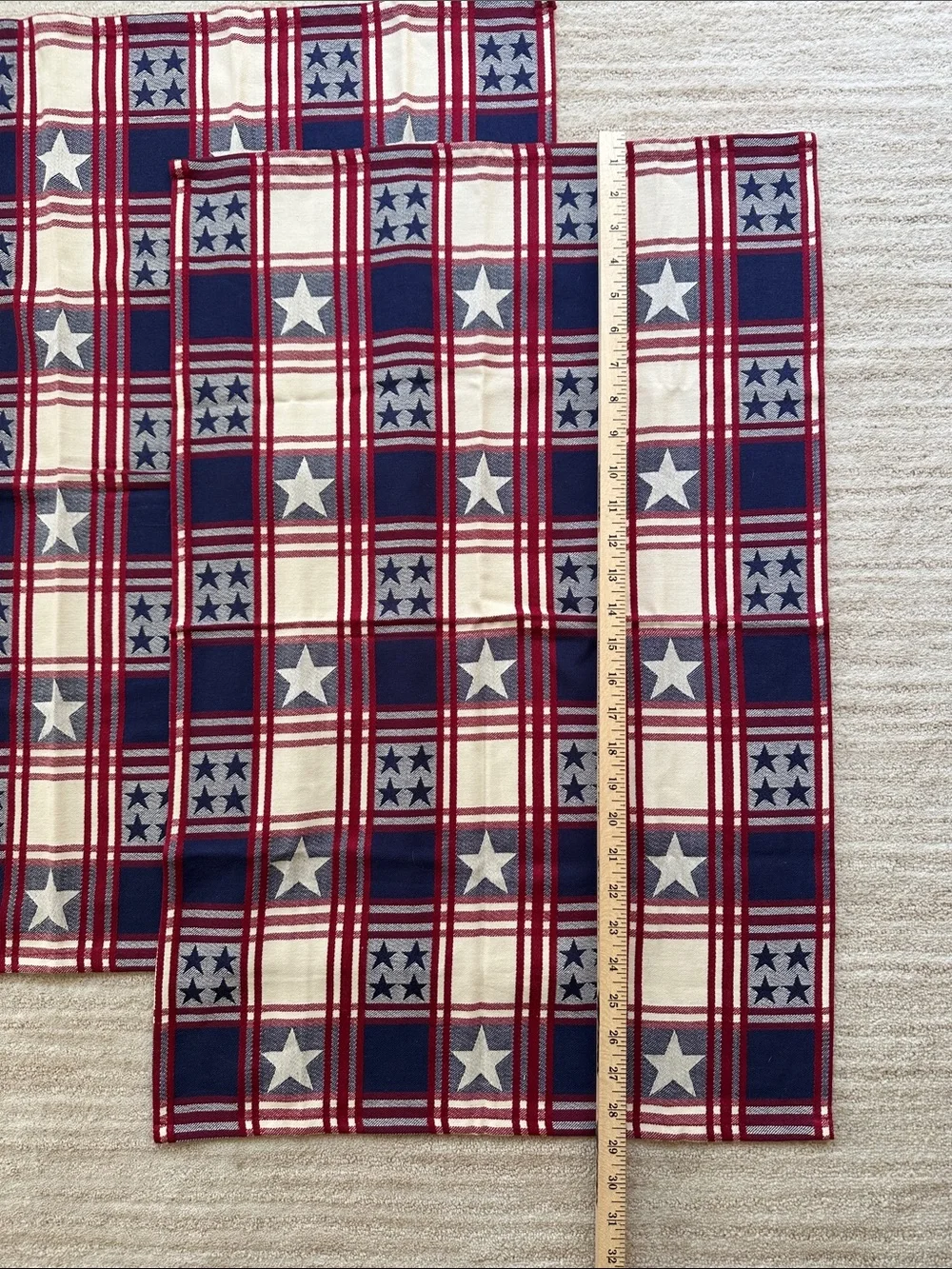 NWOT Set of 2 Pampered Chef Patriotic Kitchen Towels Plaid Star Red Blue Retired